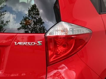 Toyota Verso-S